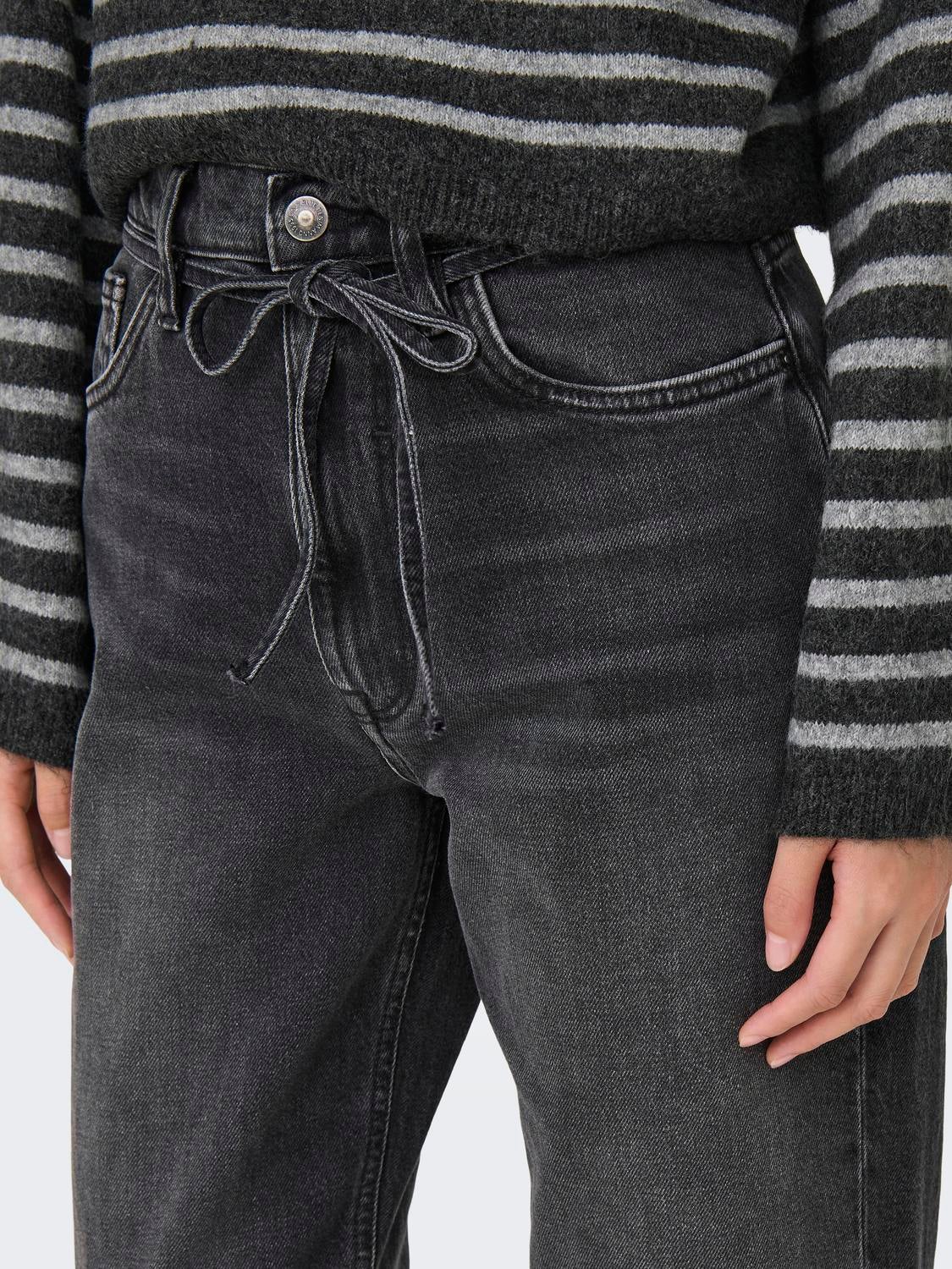 ONLGYPSY Hohe Taille Gerade geschnittener Slim Fit Jeans Washed Black