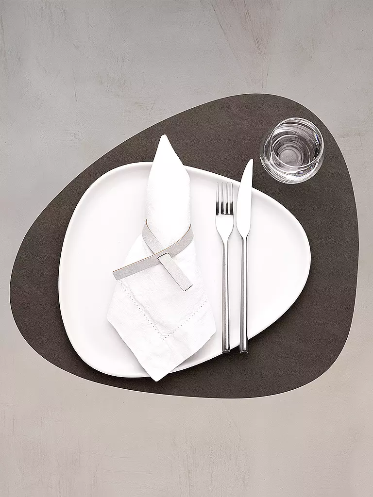 LIND DNA Leder Platzset oval NUPO 37x44cm Caviar braun