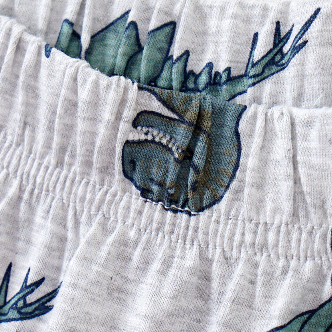 Topolino Jungen Shorty mit Dino-Motiven salbei / hellgrau