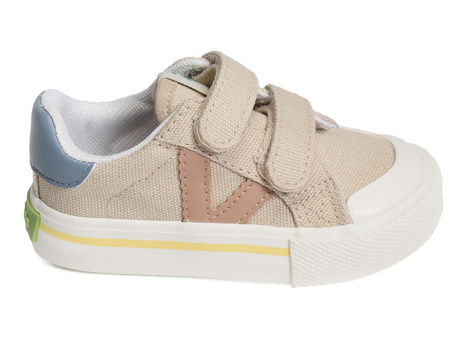 1065189 beige