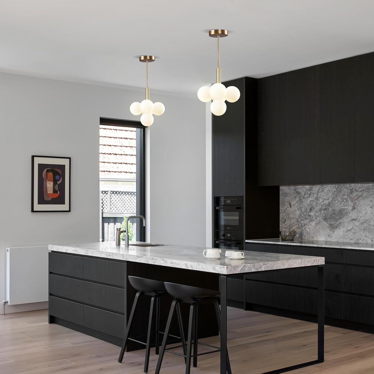 Moderne Gold Kronleuchter,Weißem Glas Globe Pendelleuchten, 5-flammiges Design,Verstellbare Vintage Hängeleuchte,Halbeinbau Deckenleuchte,Geeignet für Flur,Esszimmer und Küche