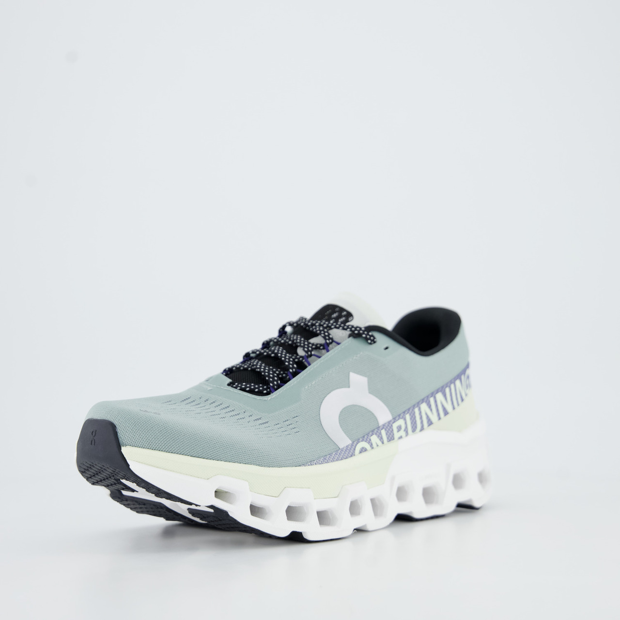 ON CLOUDMONSTER 2