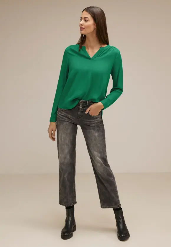 Viskosebluse - fresh spring green