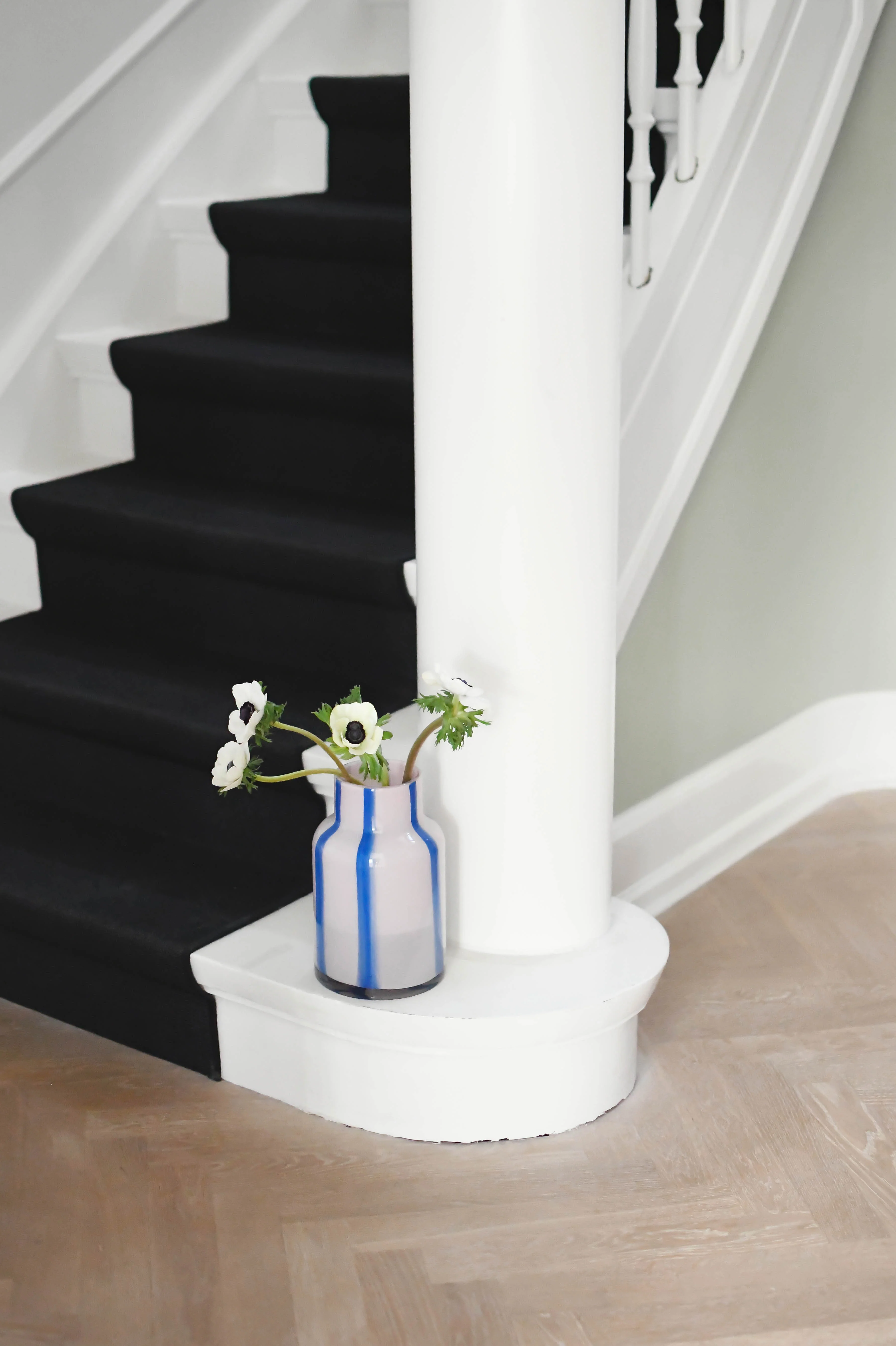 Bahne Interior  Classic colorful vase, rosa/blå - H24,5 cm