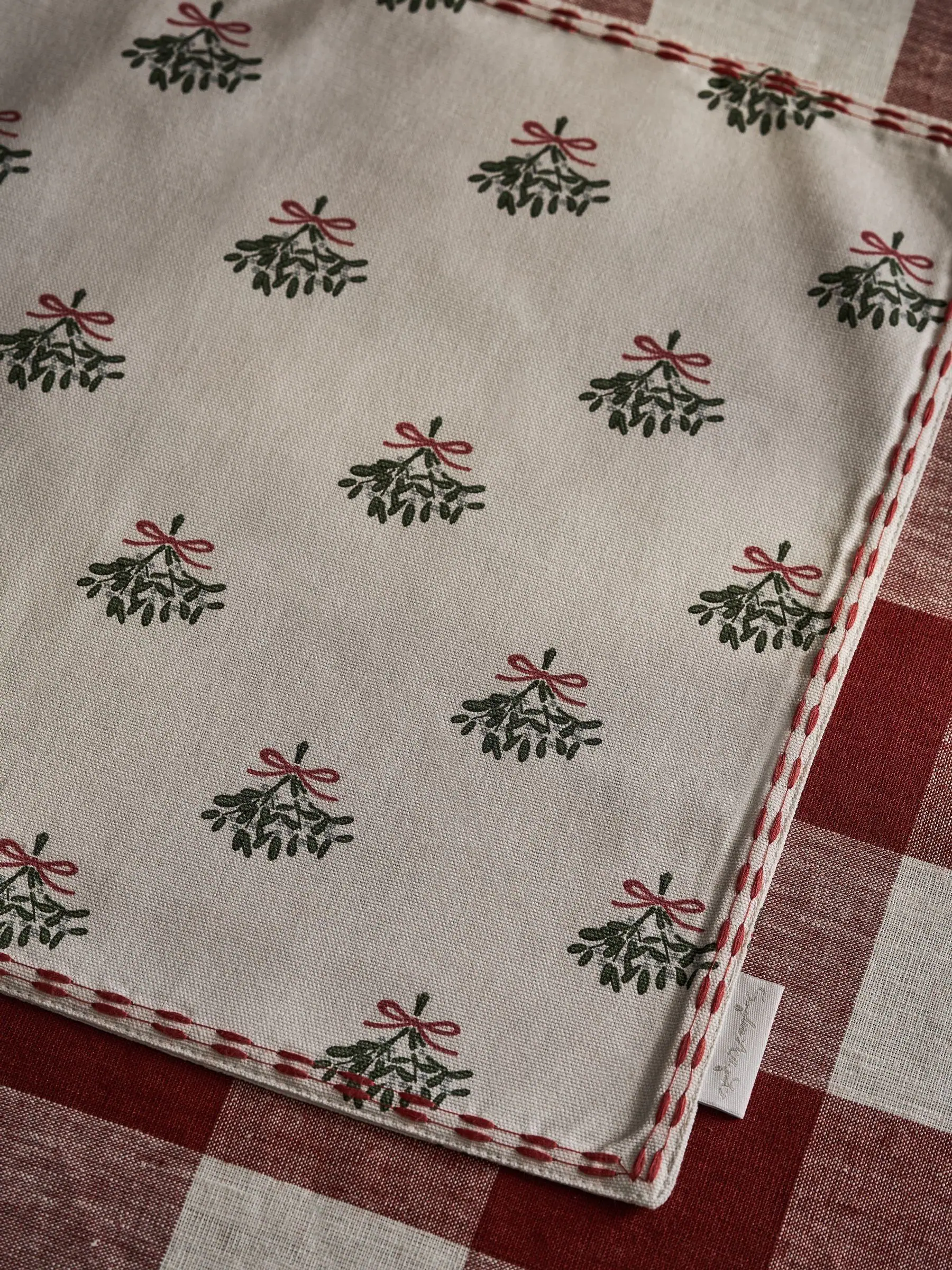 Sophie Allport Mistletoe Embroidered Placemats Set of 2