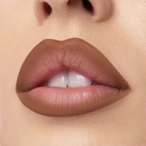 Nude X Lipliner Misbehaved