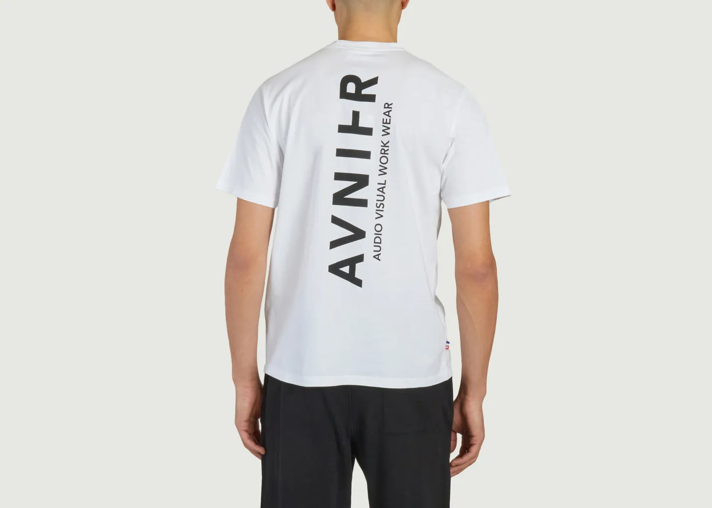 T-Shirt Source Vertical AVNIER
