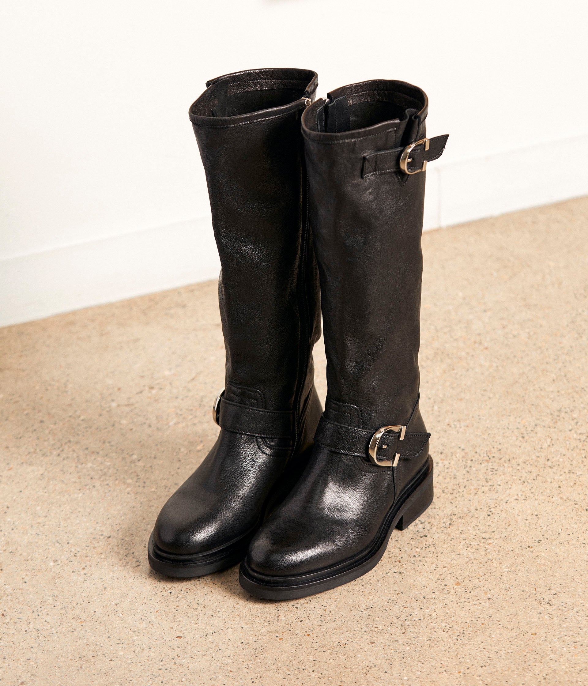 Bottes cuir noir Izia