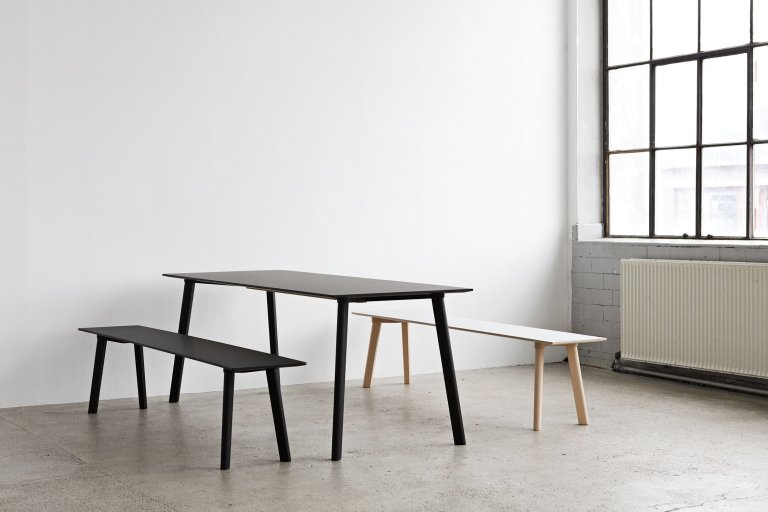 Hay CPH Deux 210 tafel 200x75 met wit beuken onderstel parelwit