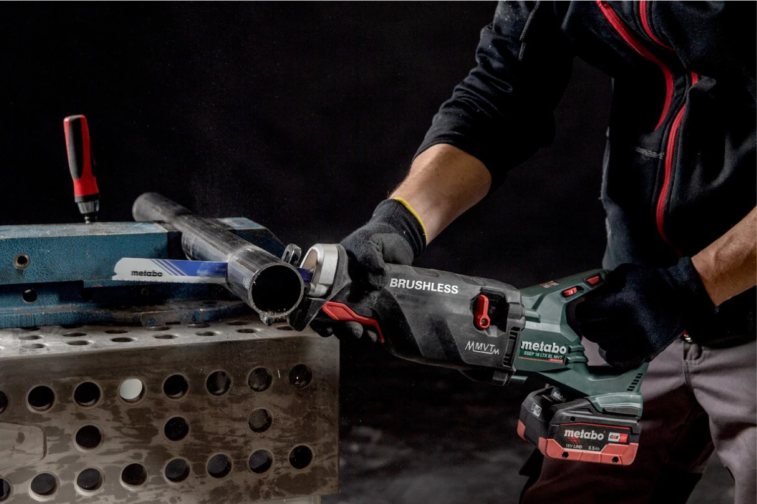 Metabo SSEP 18 LTX BL MVT 18V Li-ion Accu reciprozaag set (2x8.0Ah LiHD accu) in Metabox