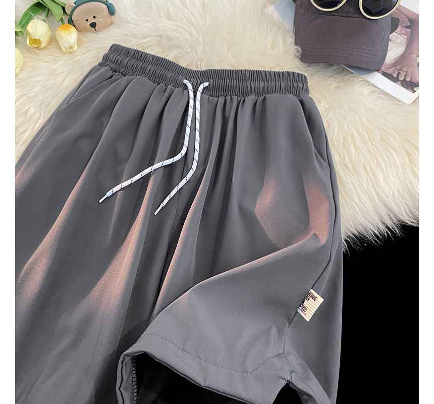 Sinlarity - Effen shorts met trekkoord in de taille