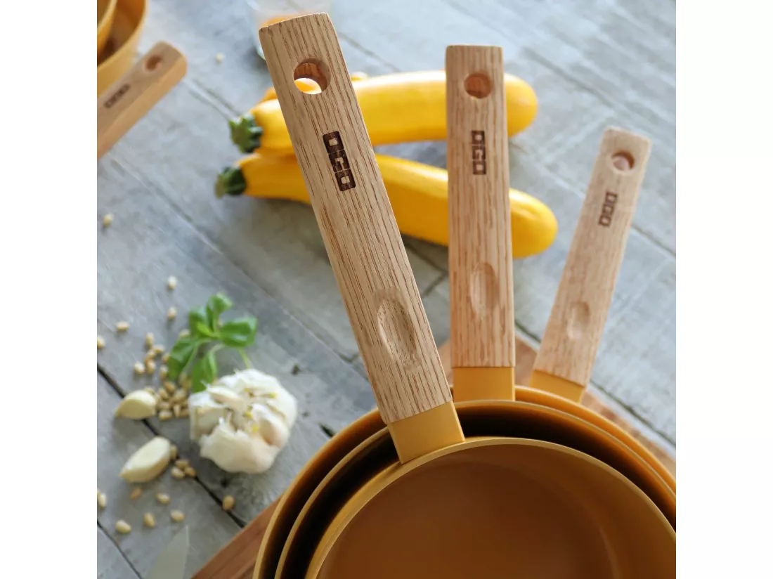 Ogo Living - Casserole Ector 18cm Alu Revetement Ceramique Jaune Avec Manche Bois
