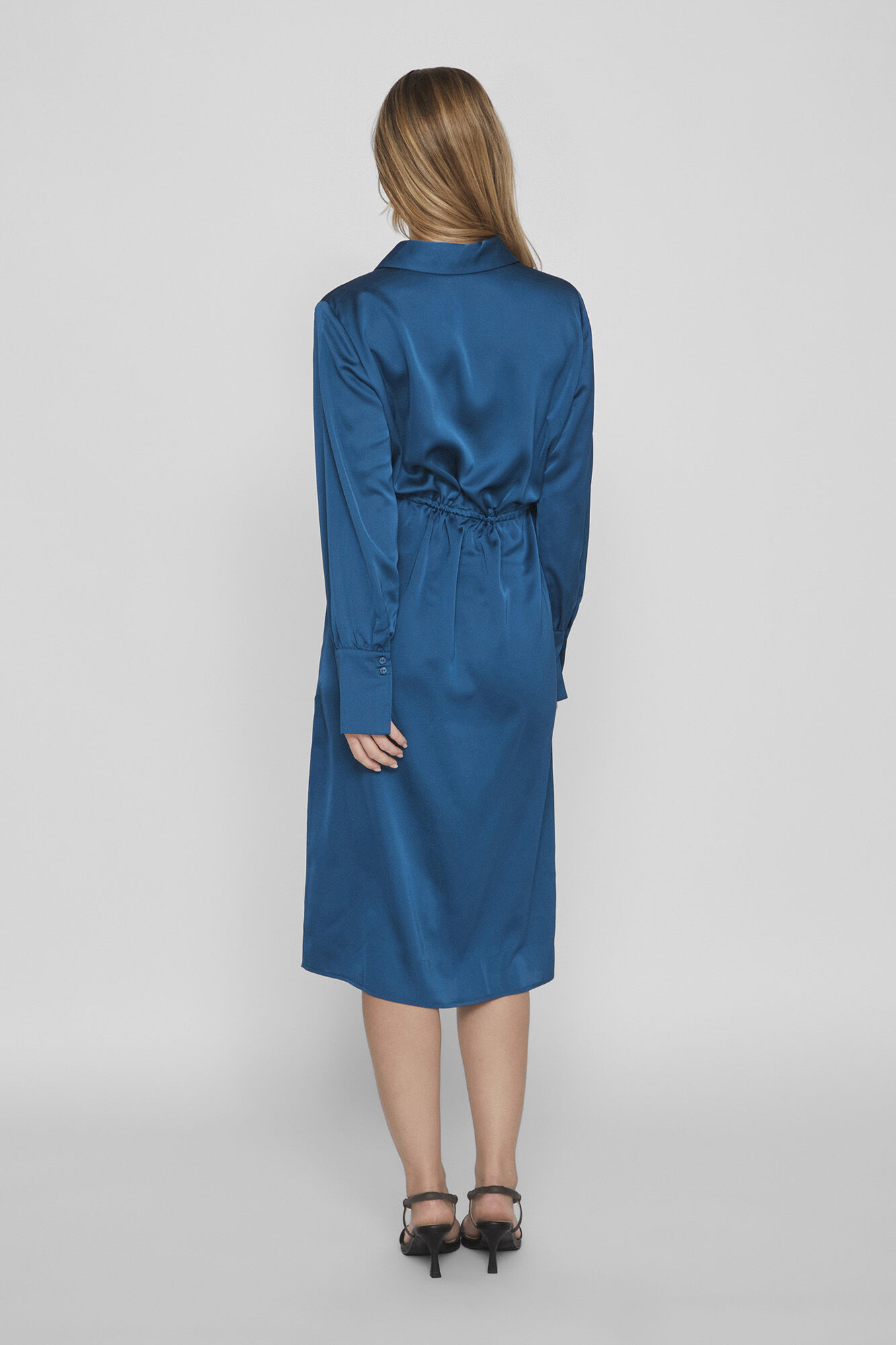 Vestido camisa de cetim
