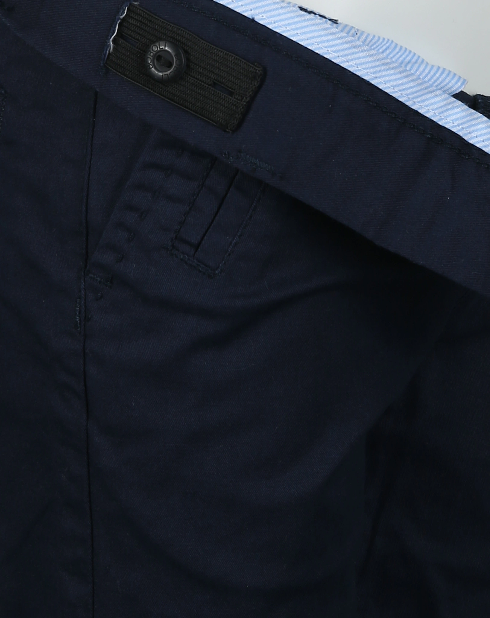 Bermudas SATIN in marine