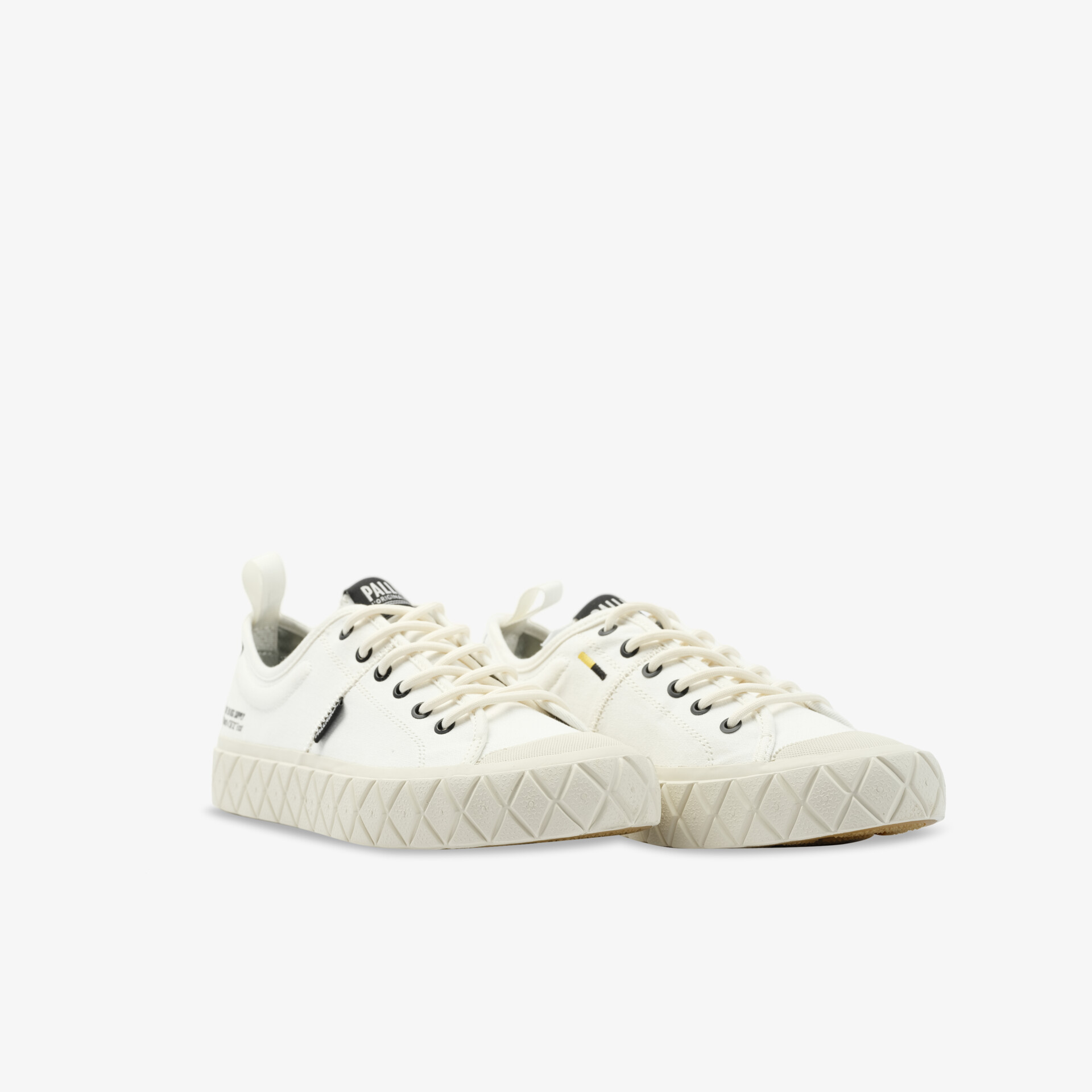 PALLADIUM PALLA ACE LO SUPPLY STAR Damen Leinenschuhe weiß