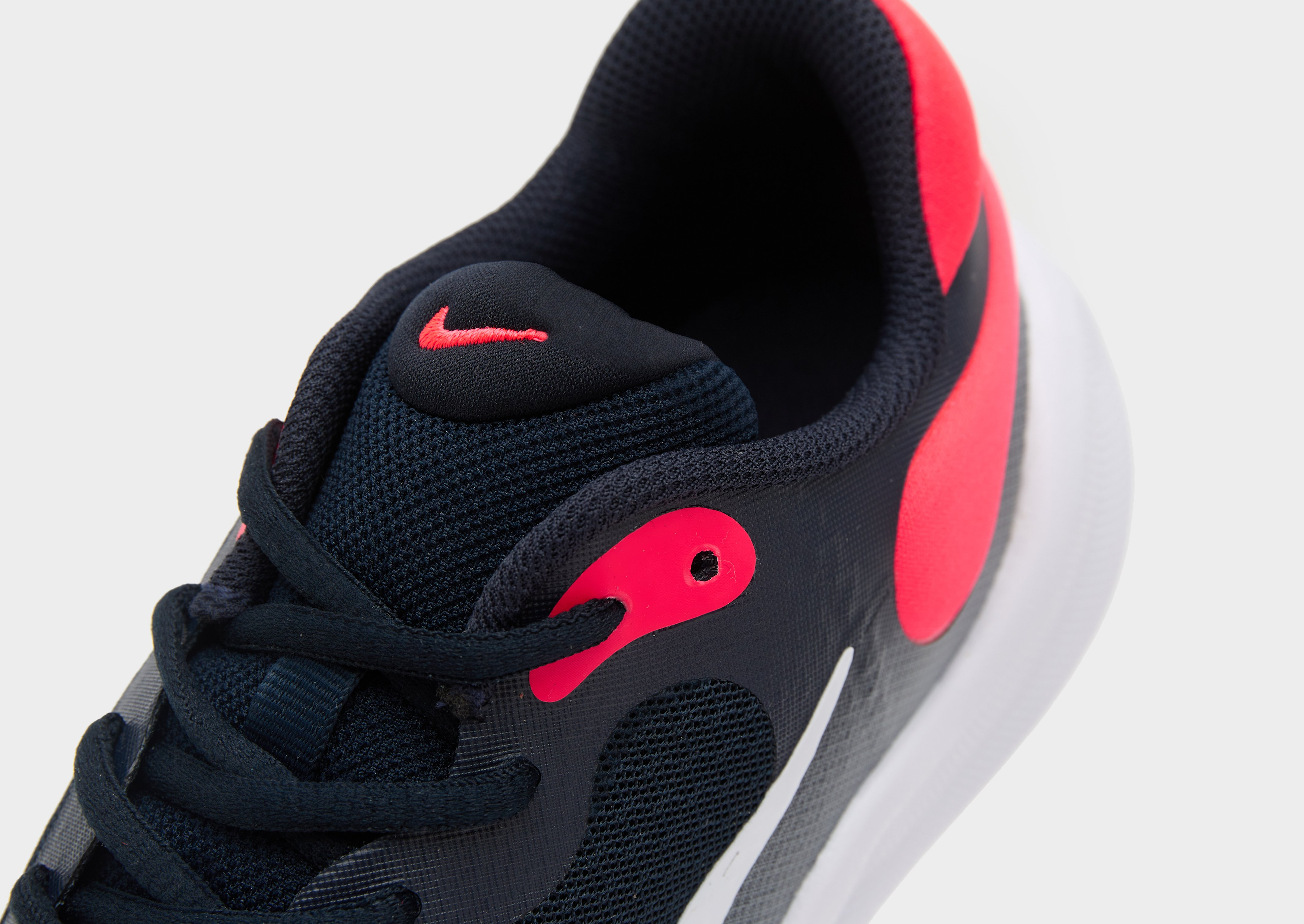 Nike Revolution 7 Junior