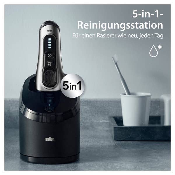 Braun Series 8 Elektrorasierer, Reinigungsstation, Wet & Dry Elektrorasierer, 8567cc, Silber