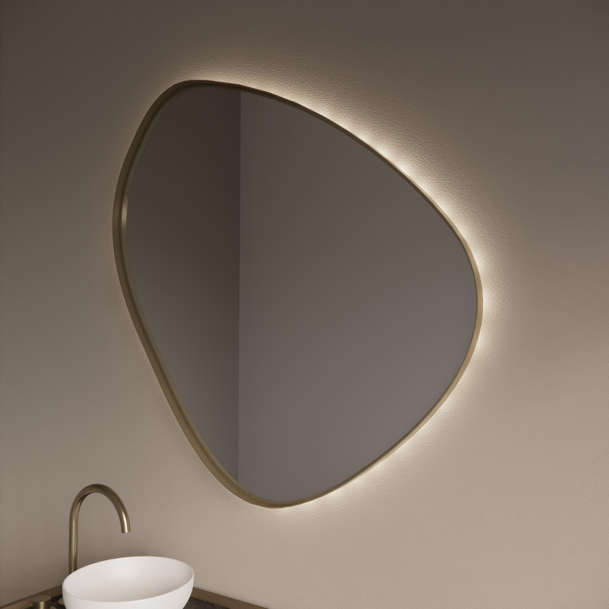Gliss Design Fenix spiegel met LED-verlichting organisch 120cm mat goud