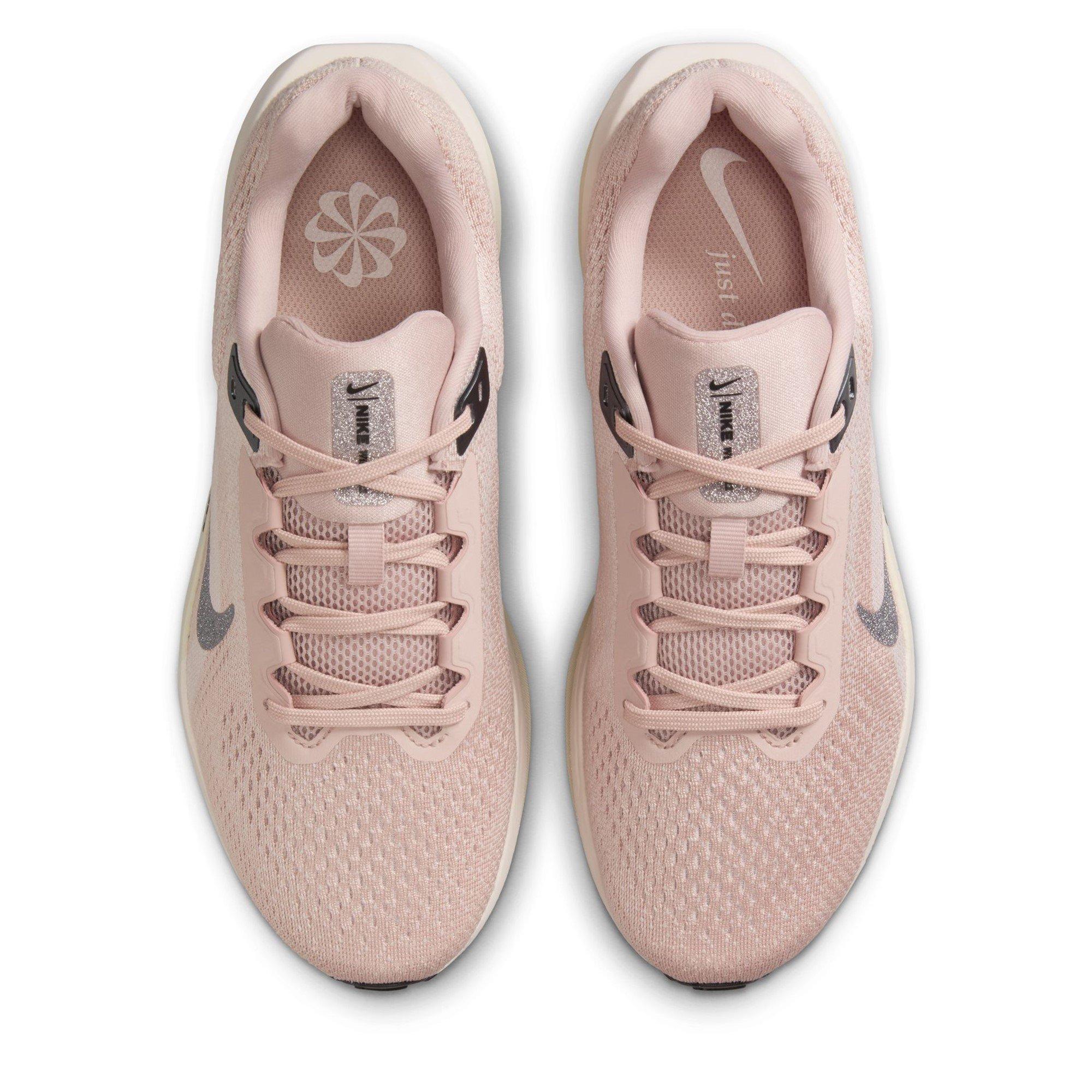 Nike Winflo 11 Womens Road Running Shoes