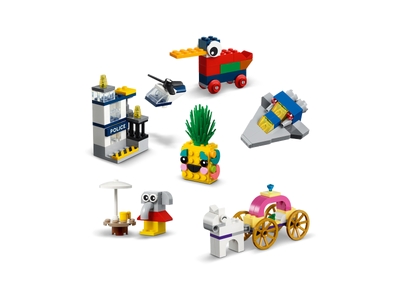 LEGO 90 jaar spelen (11021)