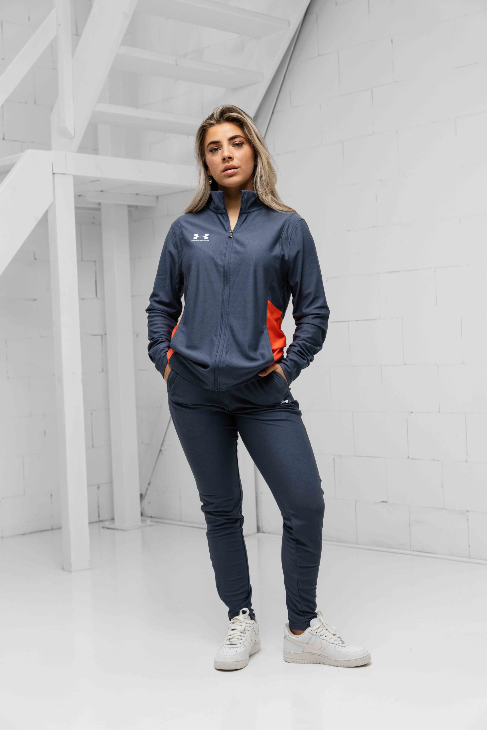 Under Armour Challenger Trainingspak Dames Grijs/Rood
