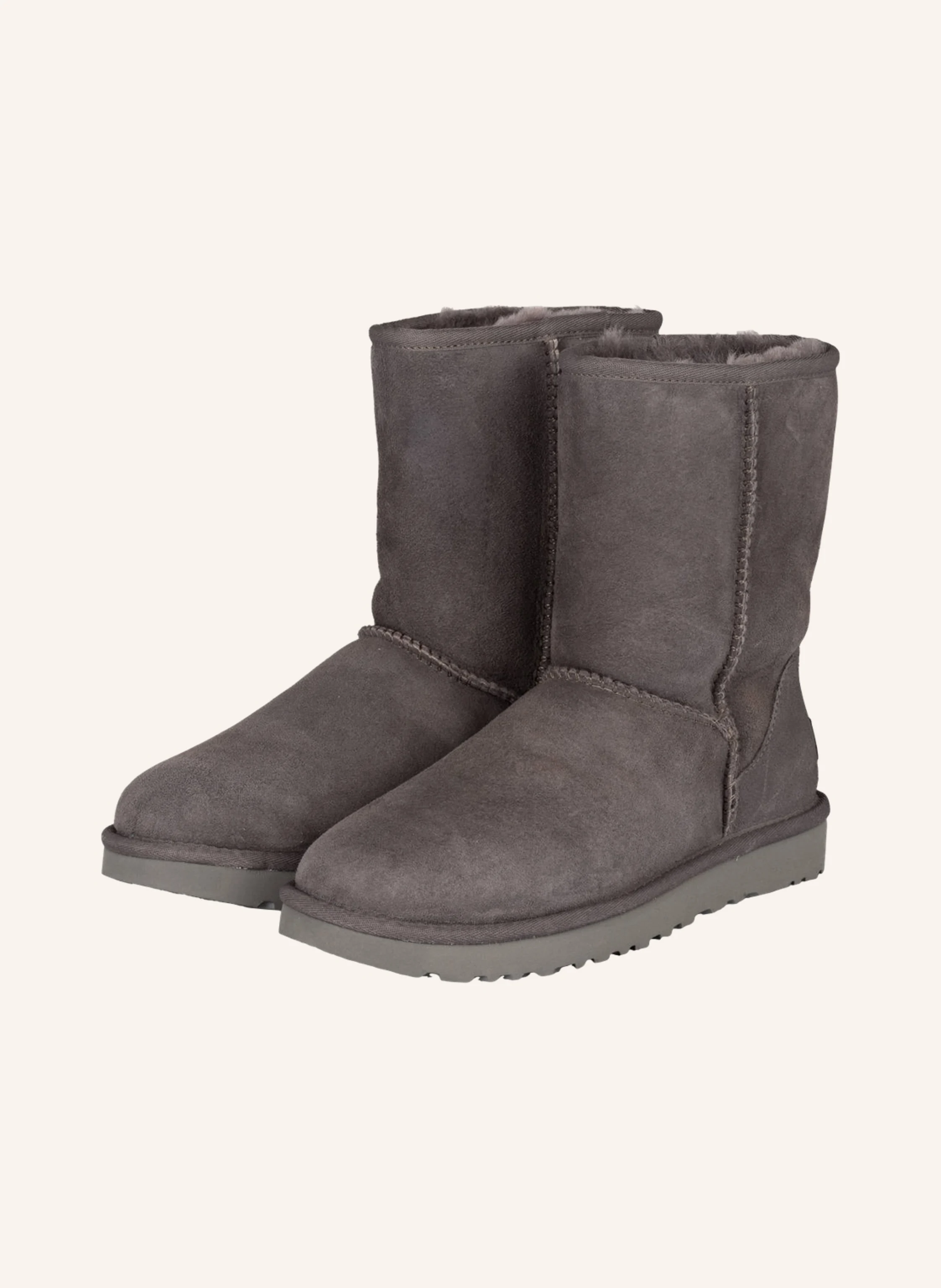 UGG Boots CLASSIC SHORT II