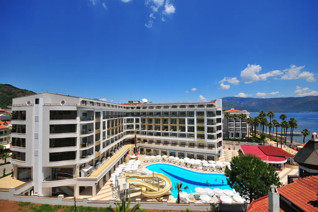 Golden Rock Beach All Inclusive - Hotel