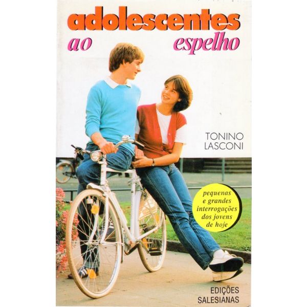 Adolescentes ao Espelho