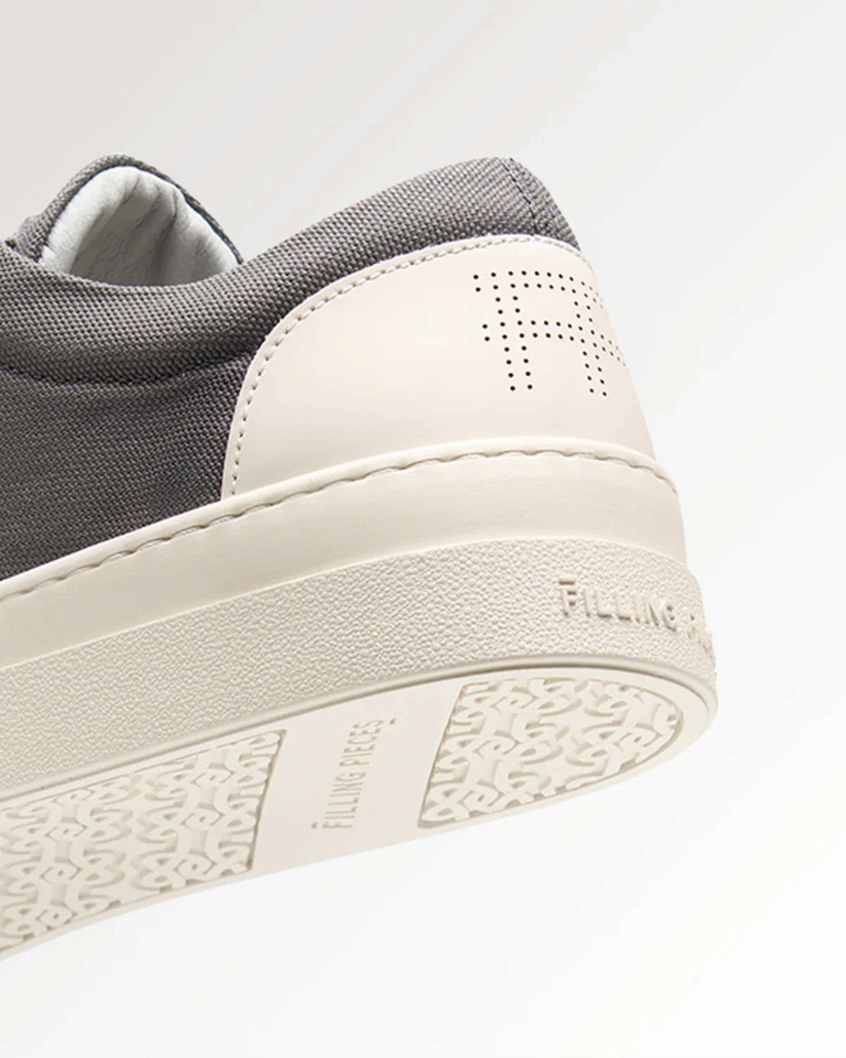 Riviera Low Dark Grey