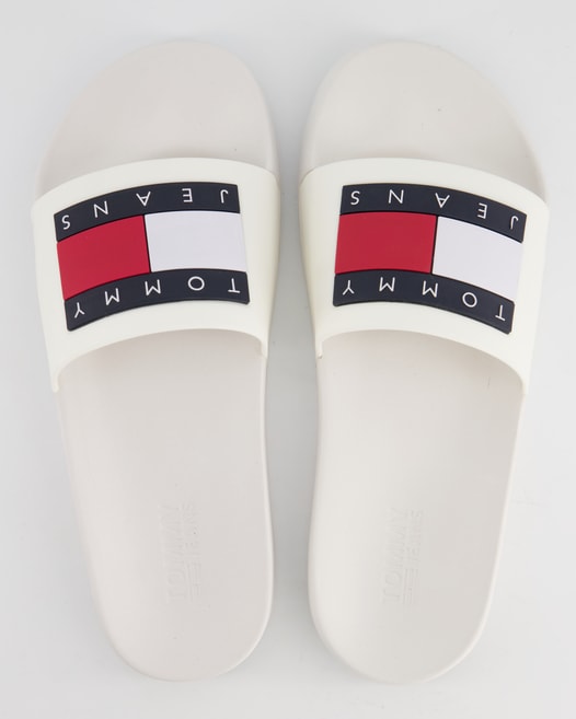 Tommy Hilfiger Jeans Flag Pool Slide Pantoletten in Weiß