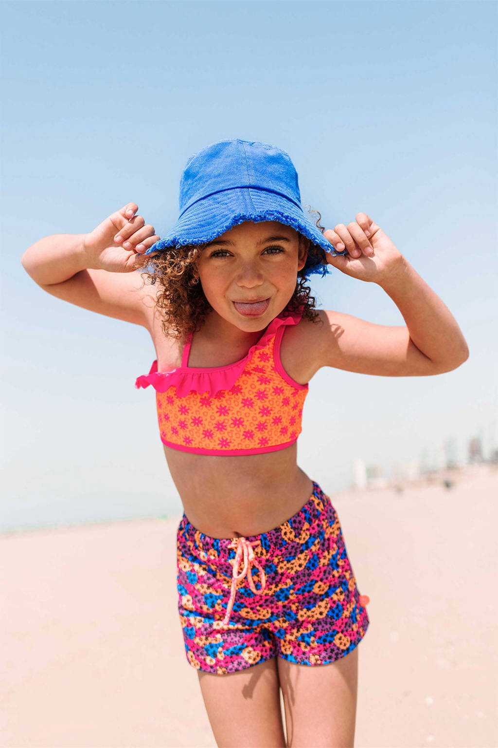 strandshort paars/blauw/zwart