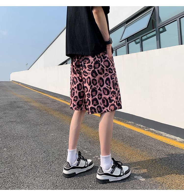 Diphon - Shorts met trekkoord en luipaardprint