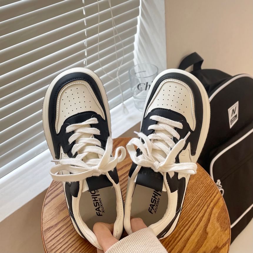 Asterisk - Star Applique Platform Sneakers