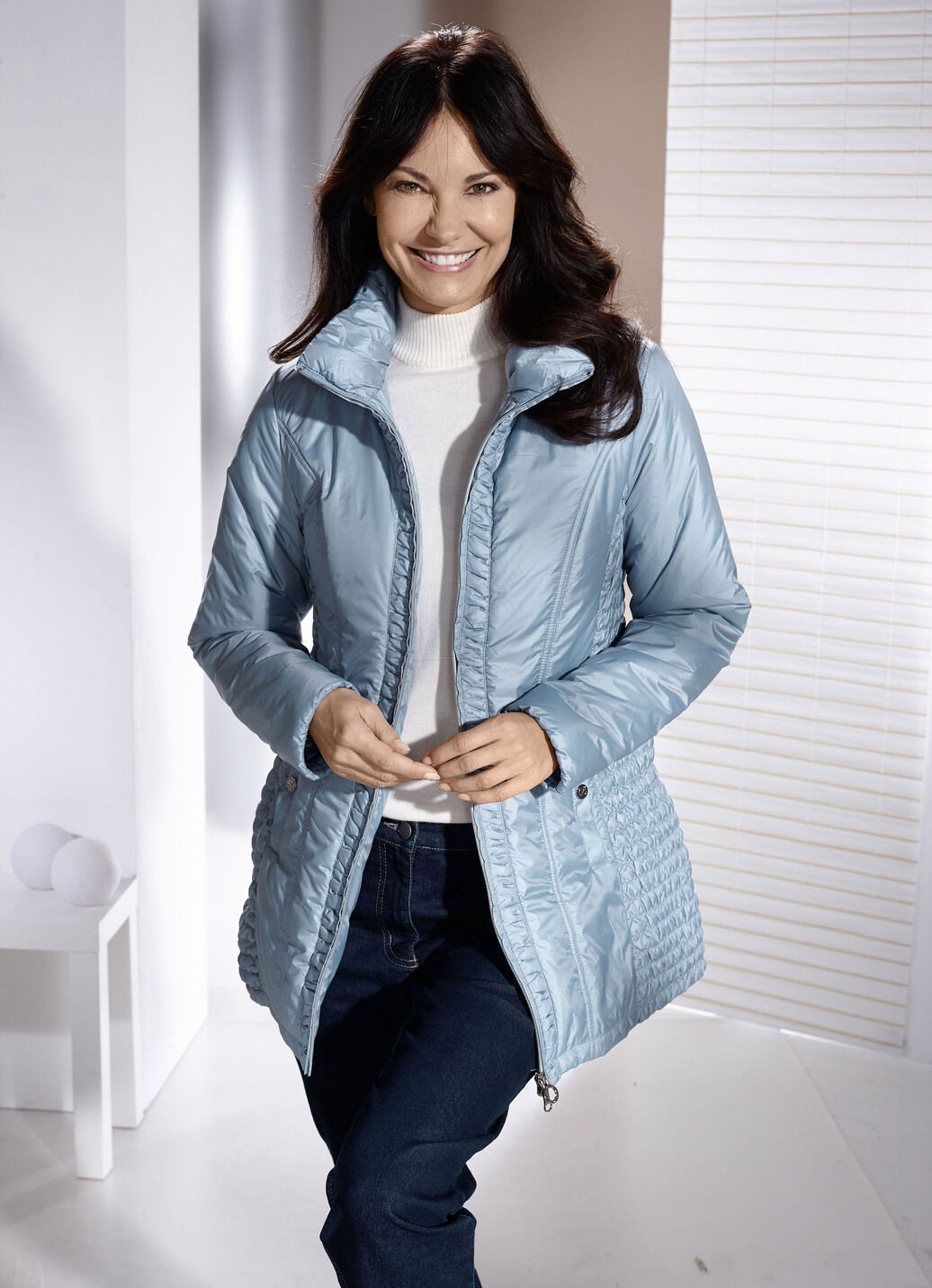 Jacke mit Smokeinsätzen