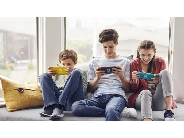 Nintendo Switch Lite - Håndholdt spillekontrolenhed - turkis