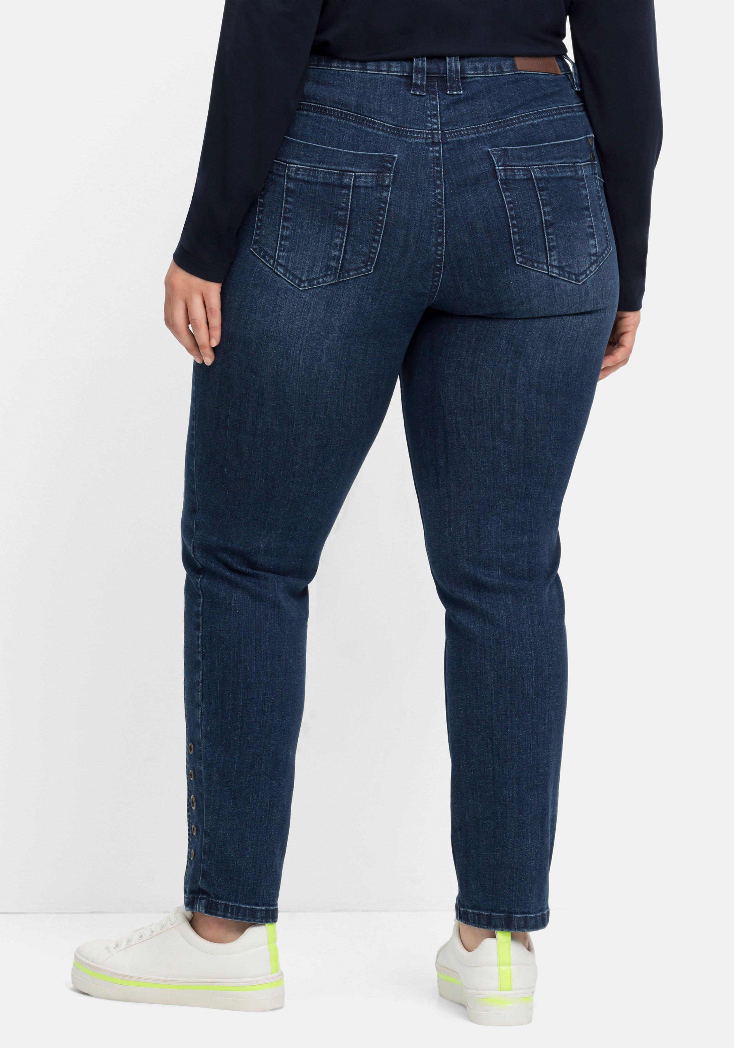 Schmale Jeans mit Zierösen, in Five-Pocket-Form