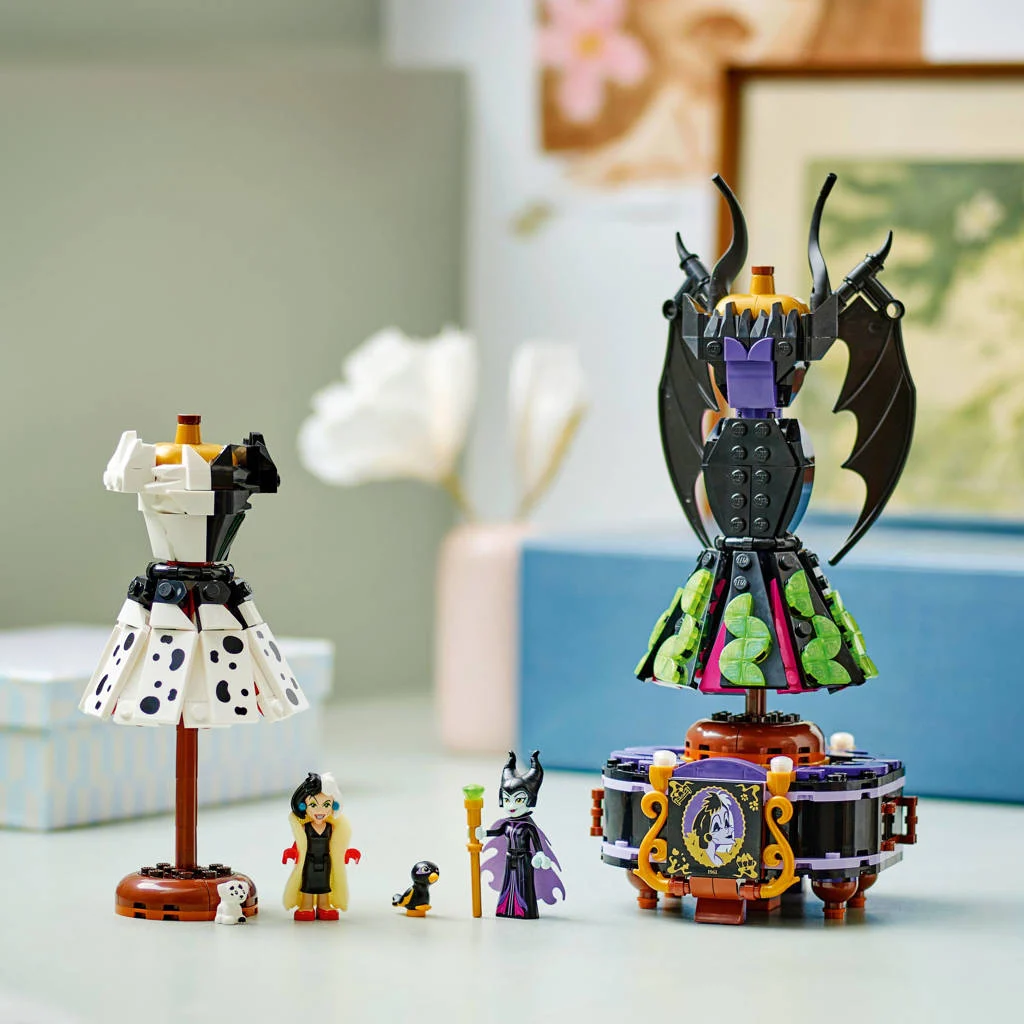 Villains De jurken van Maleficent en Cruella De Vil 43262