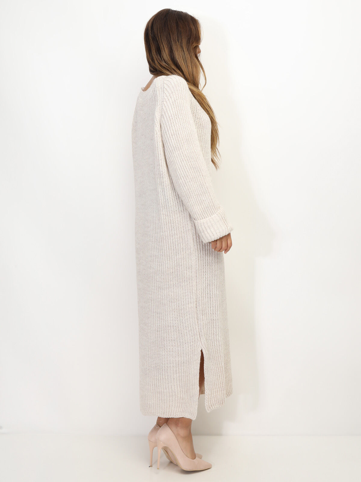Robe à manches évasées et fentes- Beige