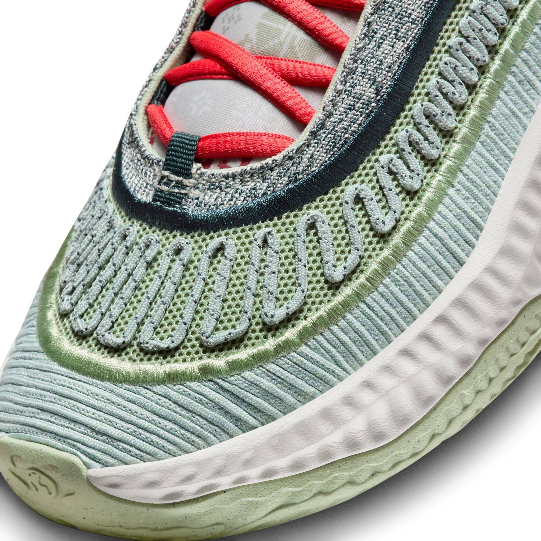 Nike| Herren Basketballschuhe COSMIC UNITY 3