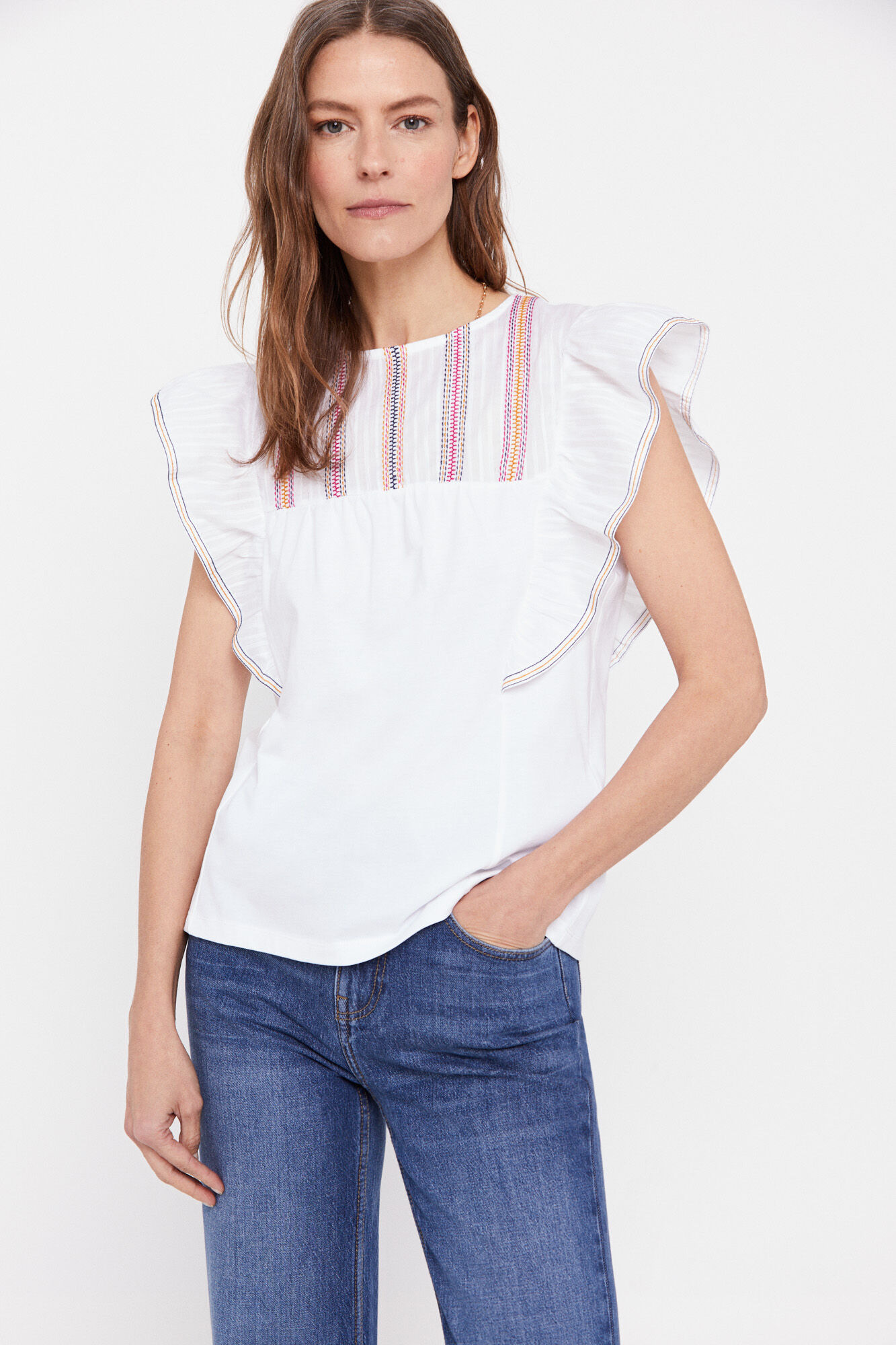 Camiseta bordada - Branca