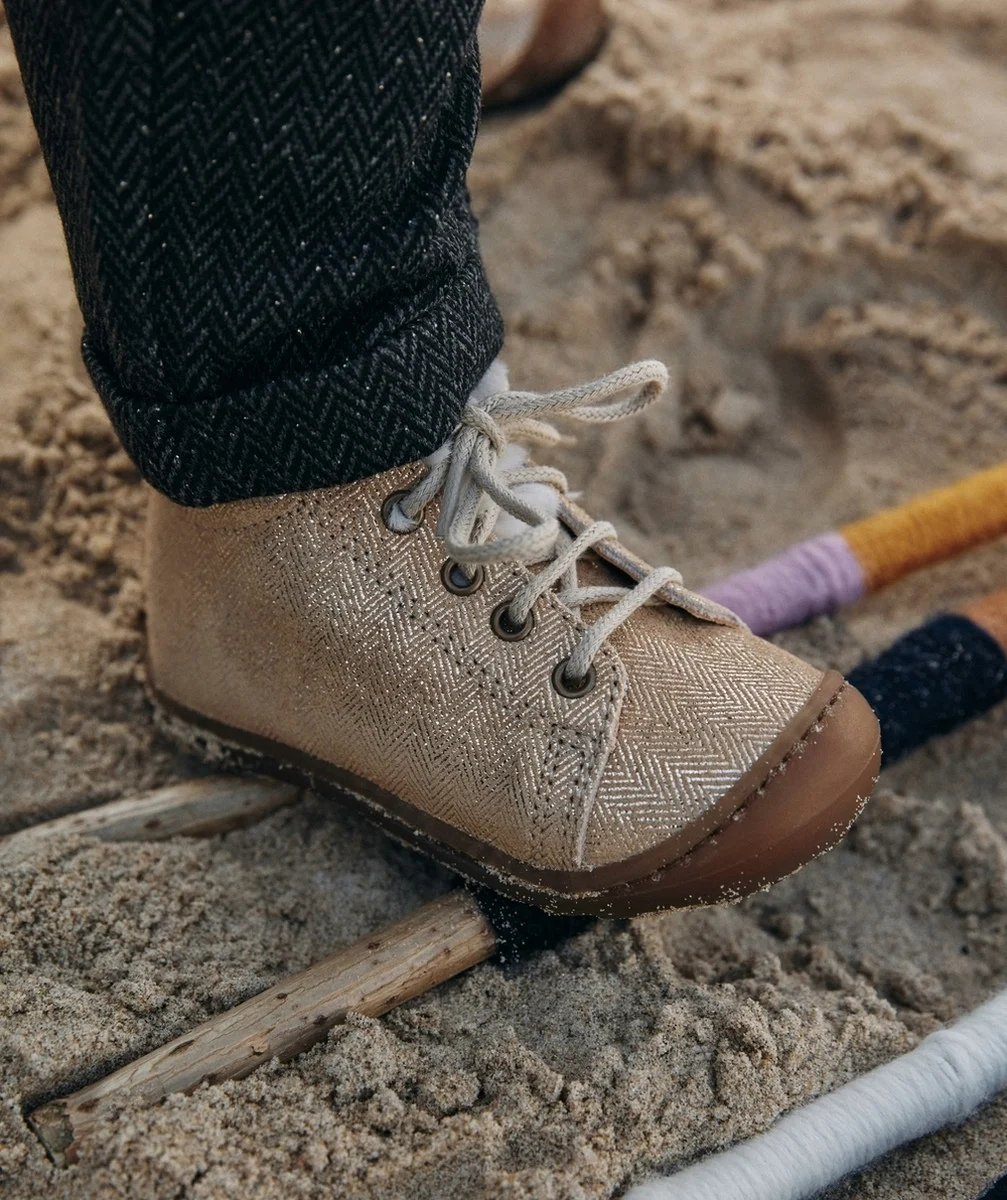 BOPYBOTTINES PREMIER PAS EN CUIR COULEUR DORÉE AVEC FOURRURE