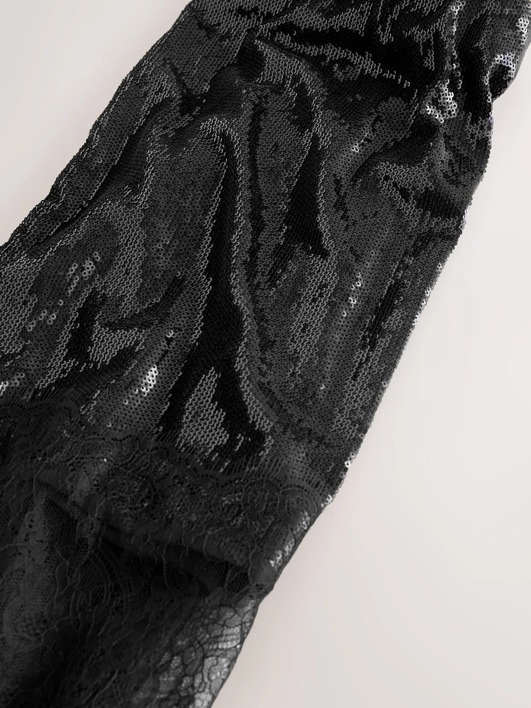 Zwart - Sequin Mini Skirt With Lace Trim