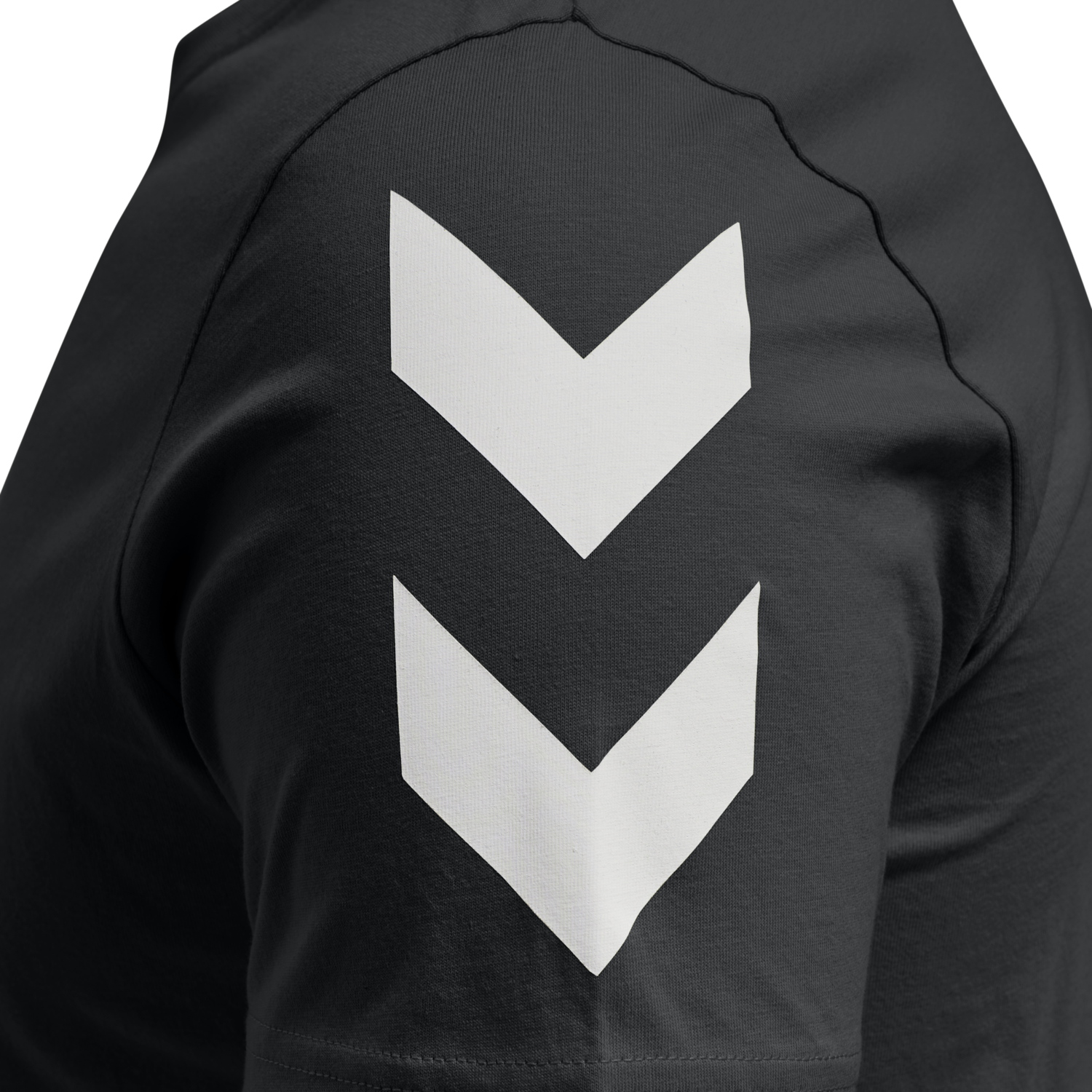 hmlLEGACY CHEVRON T-SHIRT PLUS