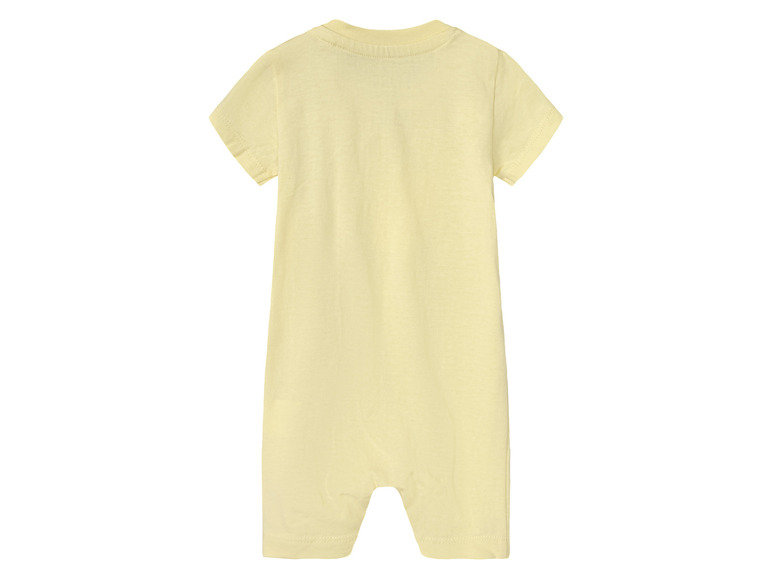 2 baby pyjama's