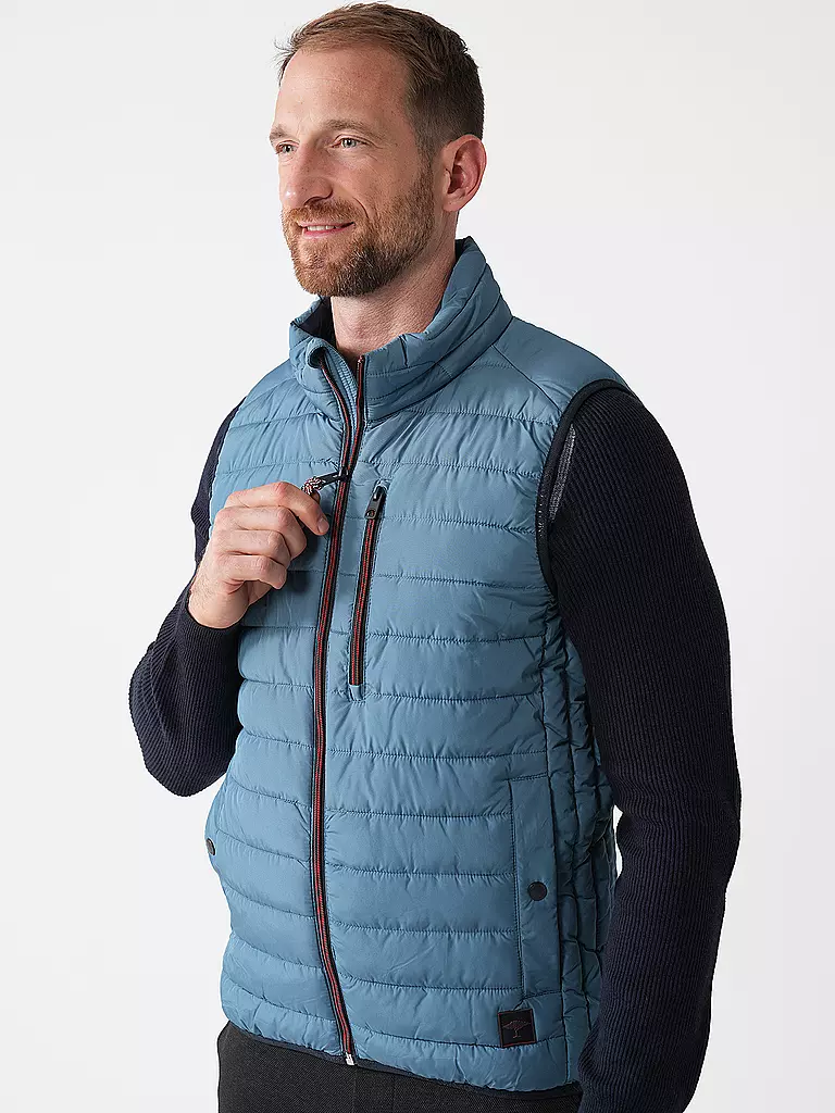 FYNCH HATTON Steppgilet hellblau