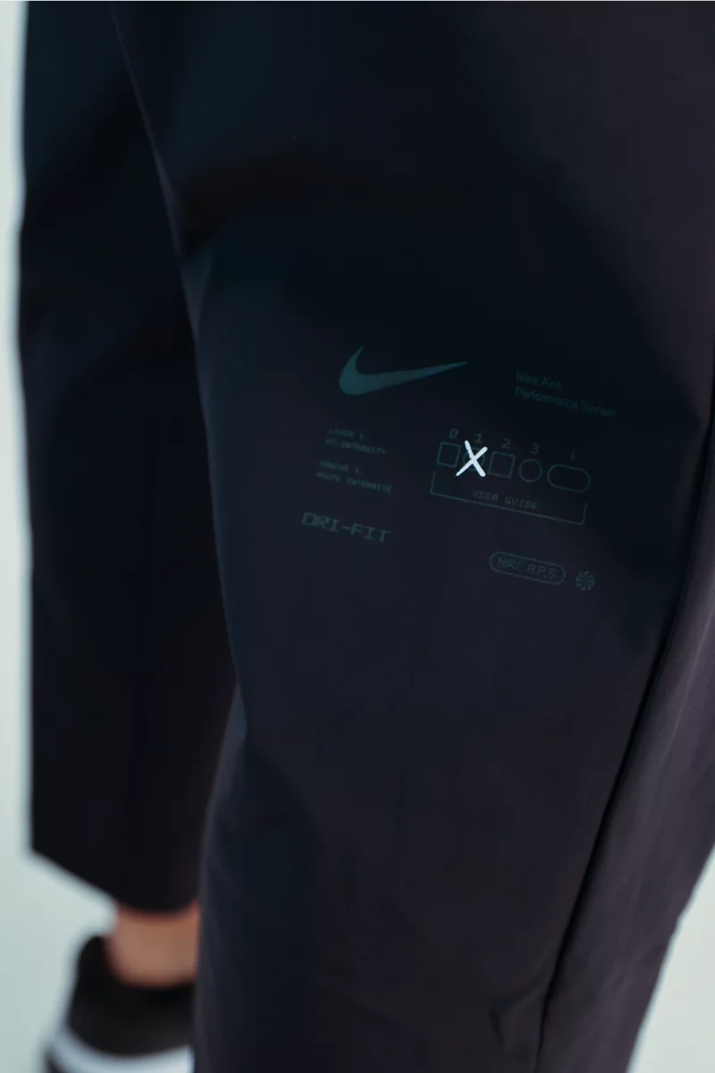 Nike A.P.S. Woven Herren Trainerhose