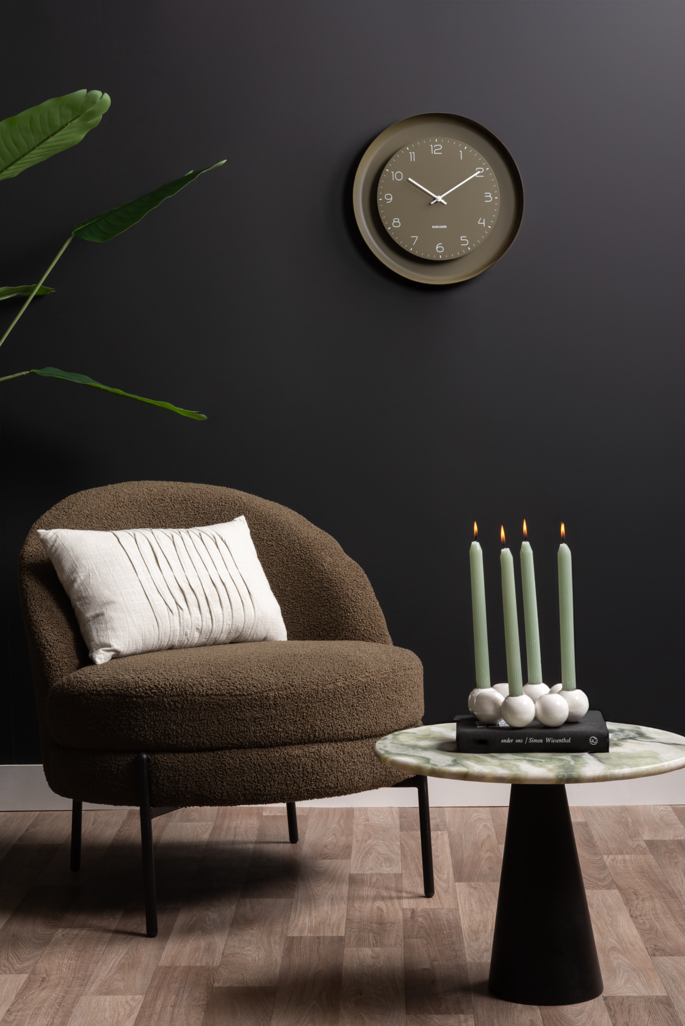 Table Force wide marble himalayan green, black mango wood base
