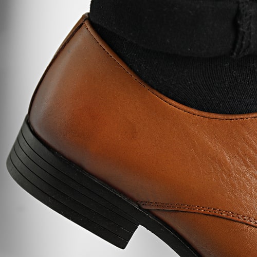 Chaussures De Ville 2540 Tabac