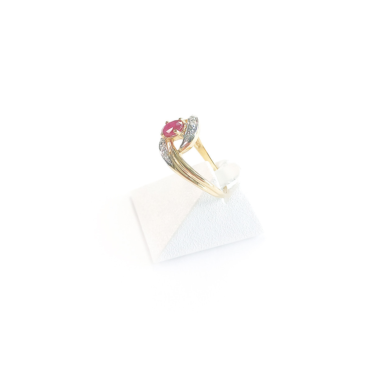 Bague d'occasion or 750 jaune rubis diamants