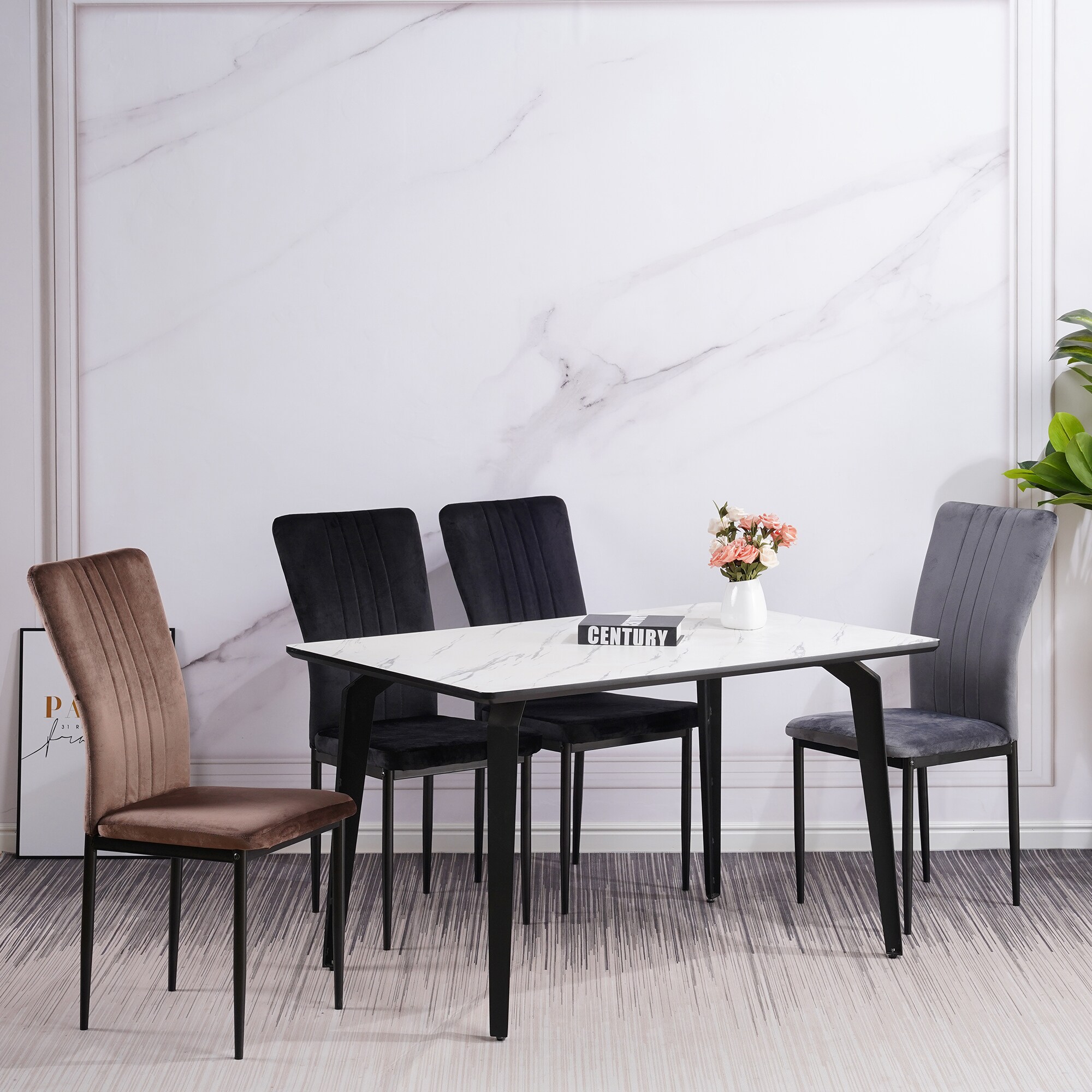 Albatros Esszimmerstühle mit Samt-Bezug 4er Set MODENA, Schwarz - Stilvolles Vintage Design, Eleganter Polsterstuhl am Esstisch - Küchenstuhl oder Stuhl Esszimmer mit hoher Belastbarkeit